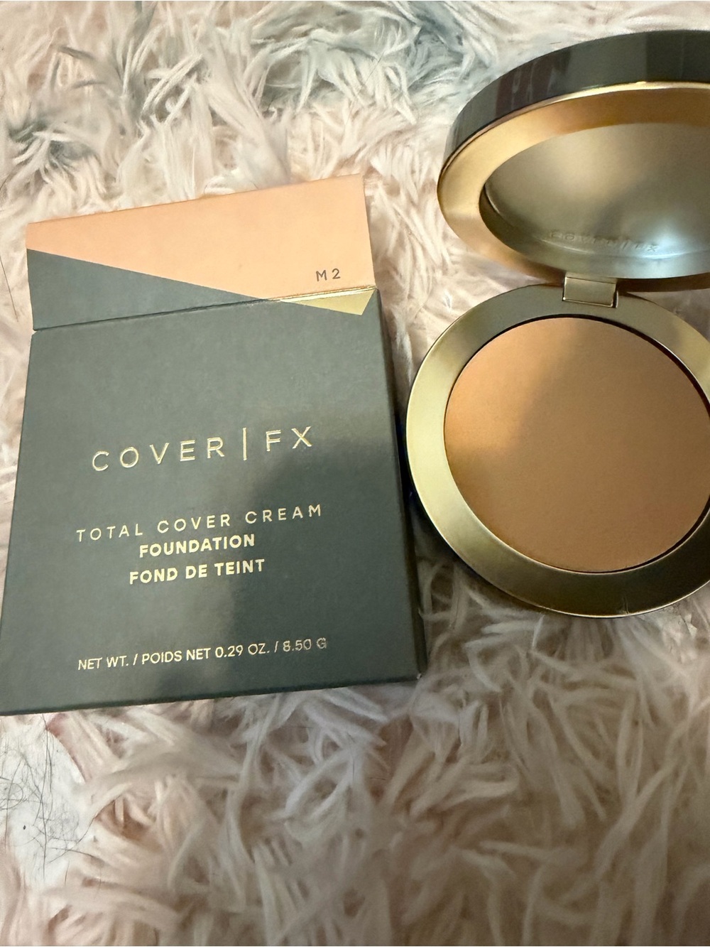 COVER FX Total Cover Cream Foundation Compact - M2 Warm Beige